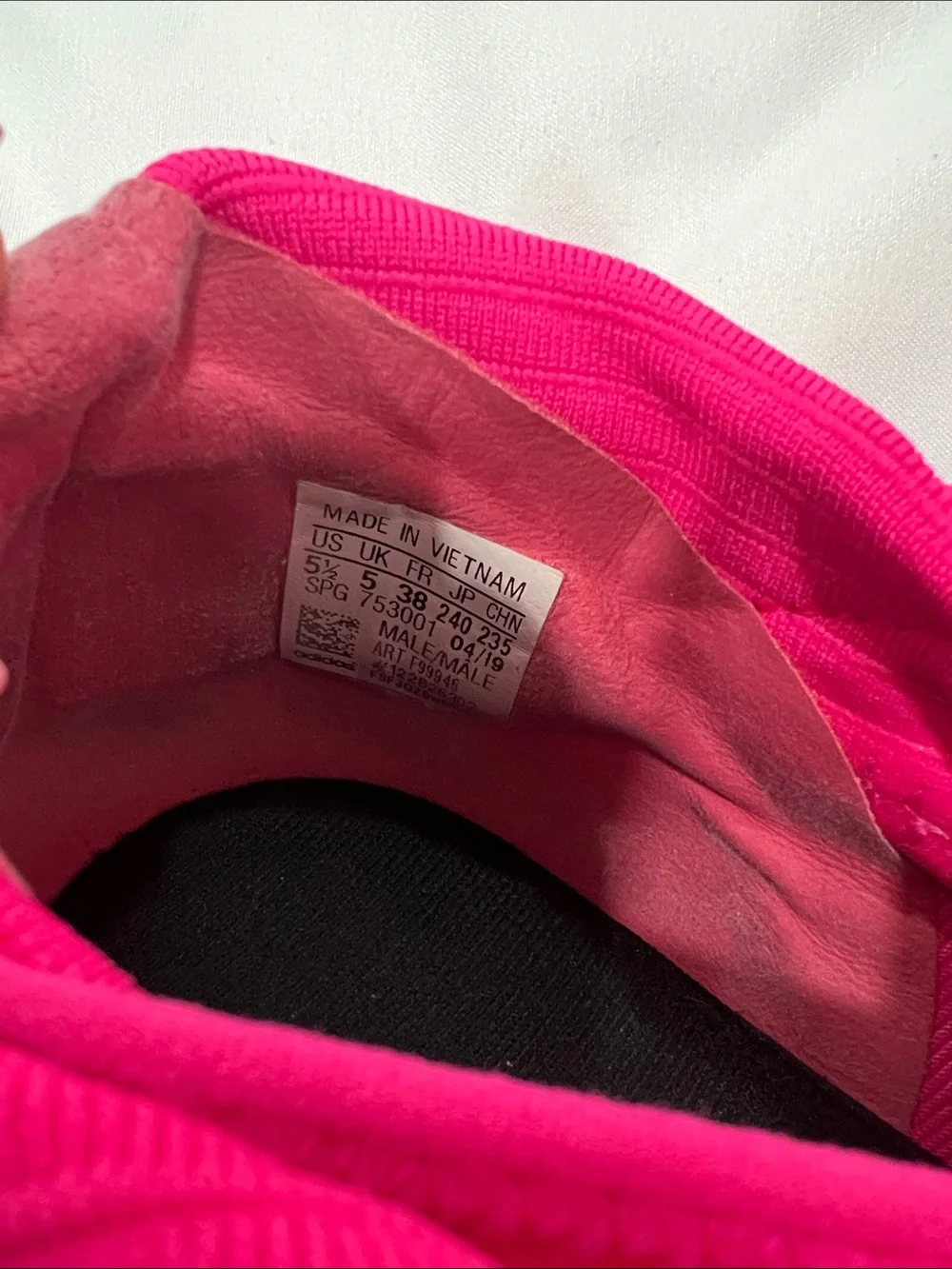 adidas unisex pink